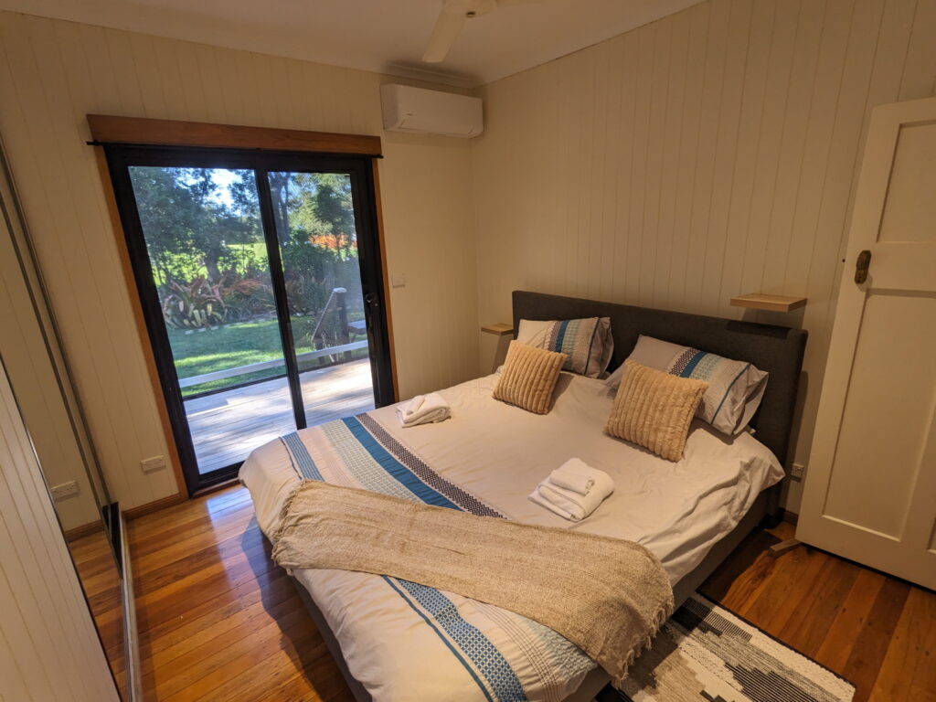 Beachmere Escape AirBNB