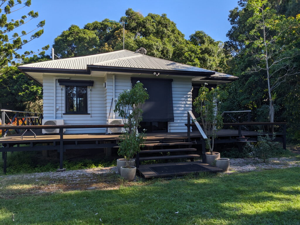 Beachmere Escape Accommodation